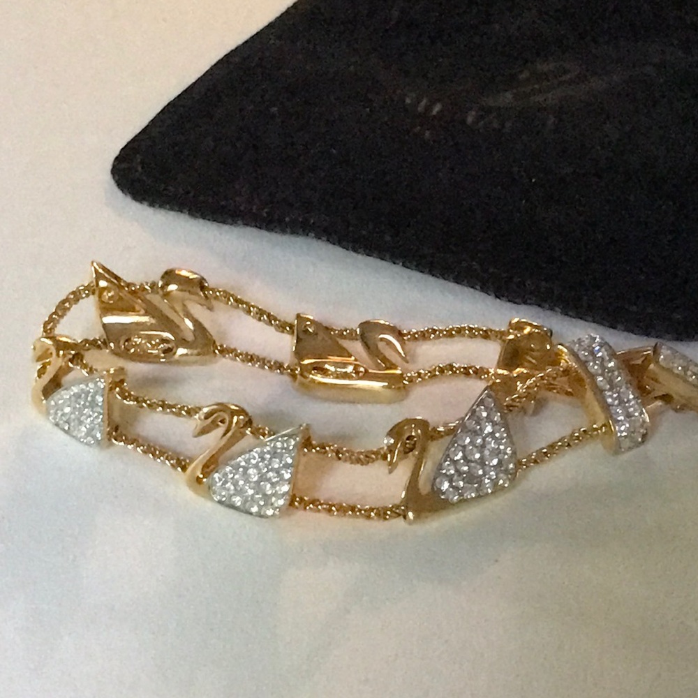 Swarovski Swan Double Chain Bracelet